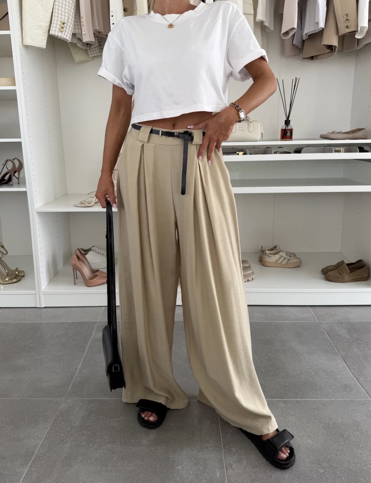 Briony trousers with a beige viscose belt - Image 3
