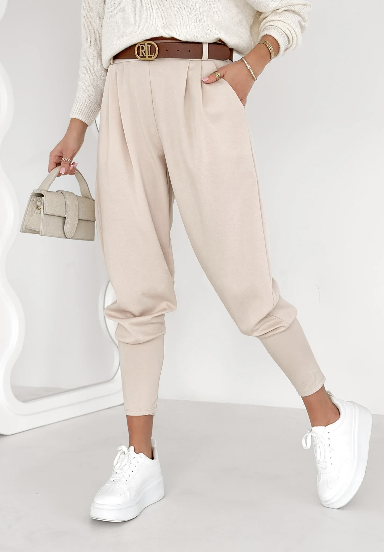 ralph-hlace-s-pasom-bez-2