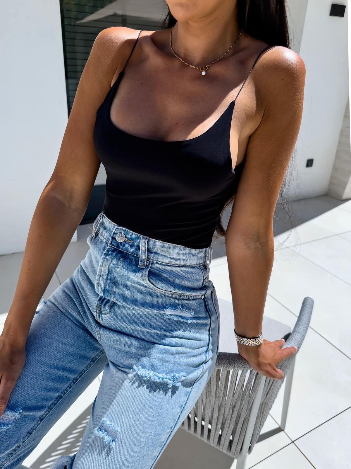 Binna top black