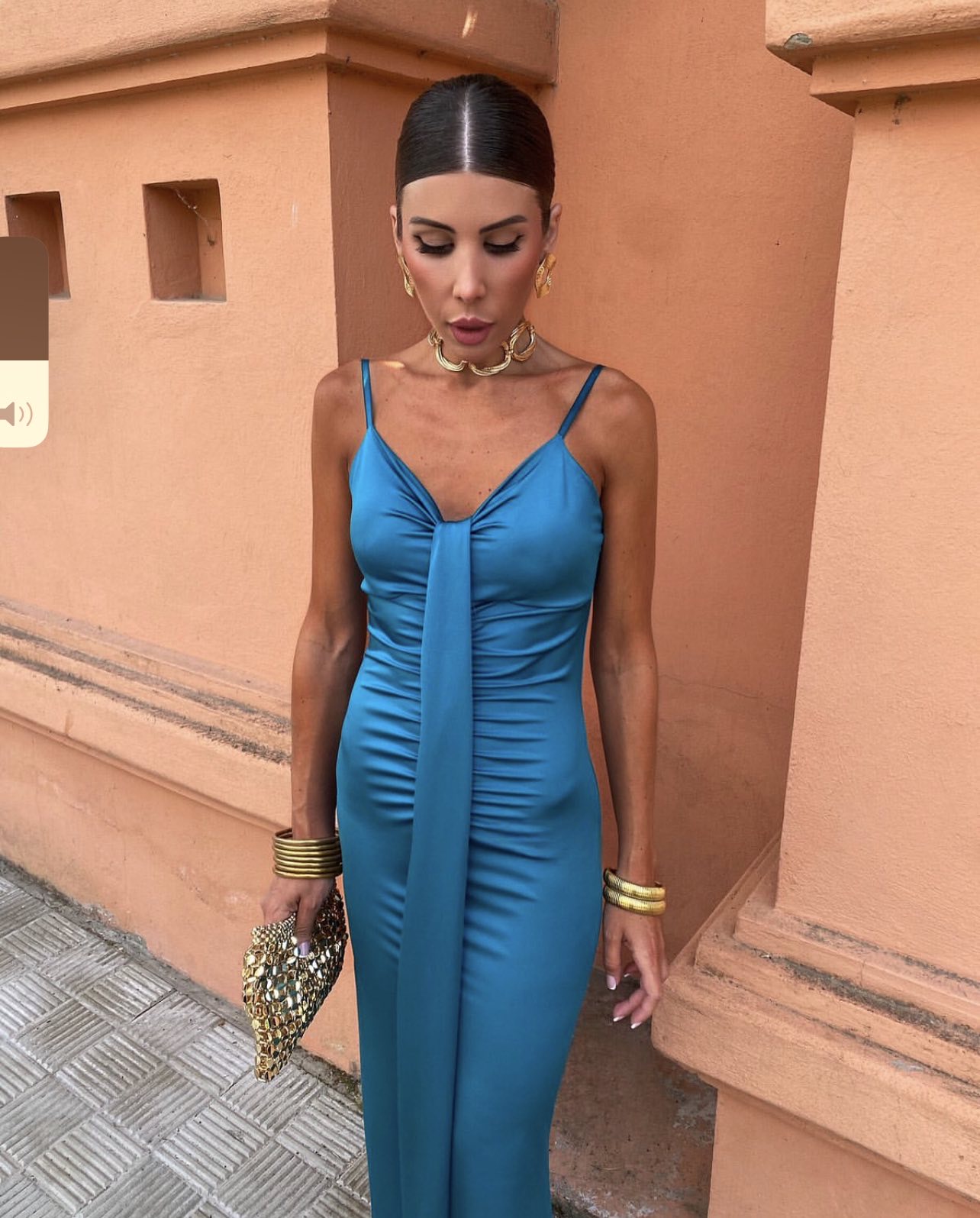 Chantalle dress blue - Image 2
