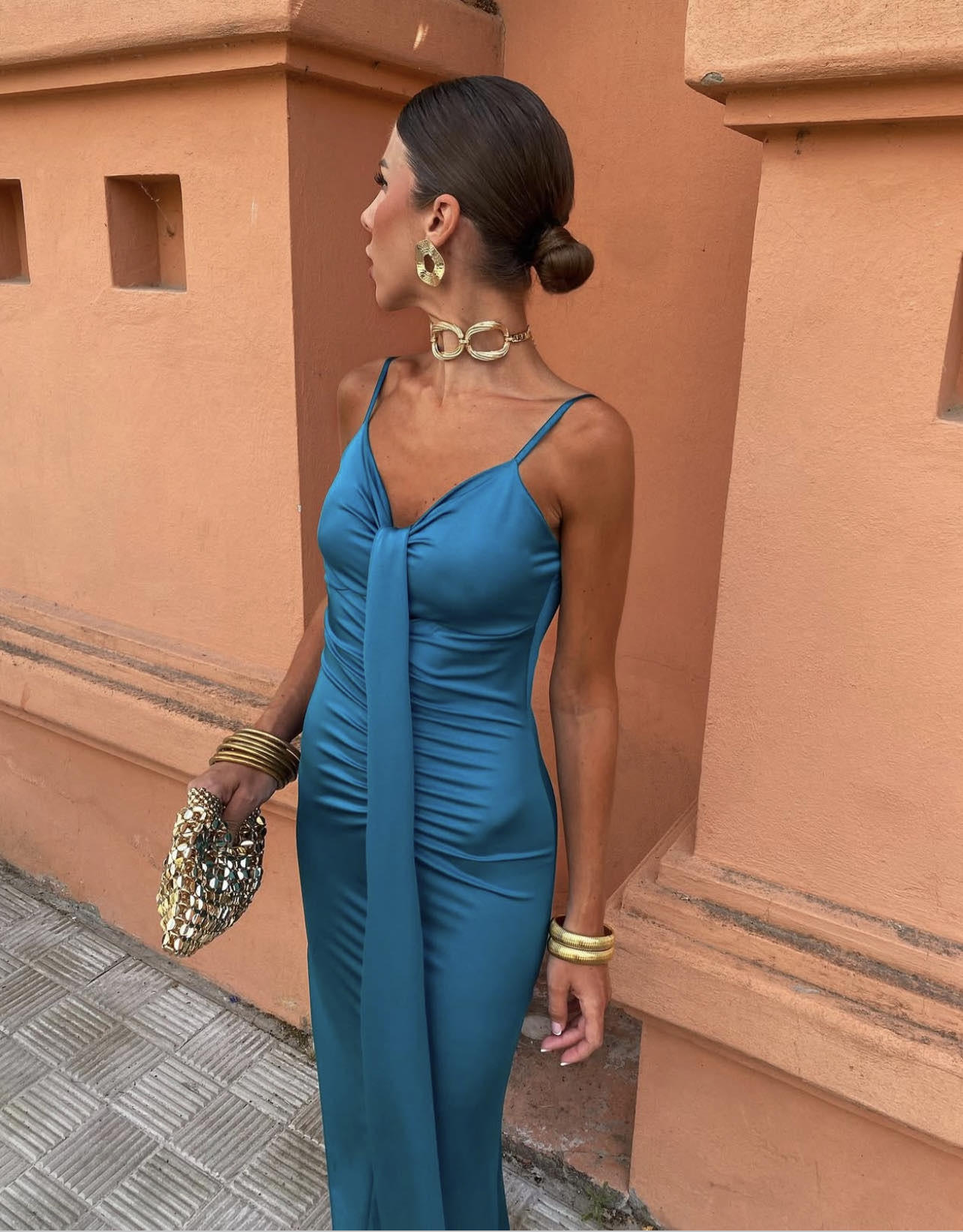 Chantalle dress blue - Image 4