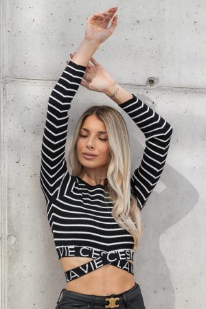 c-est-la-vie-crop-majica-crna-4