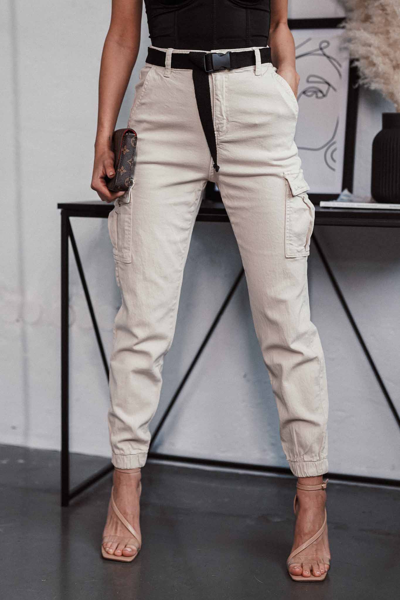 cargo-joggers-hlace-bez-2