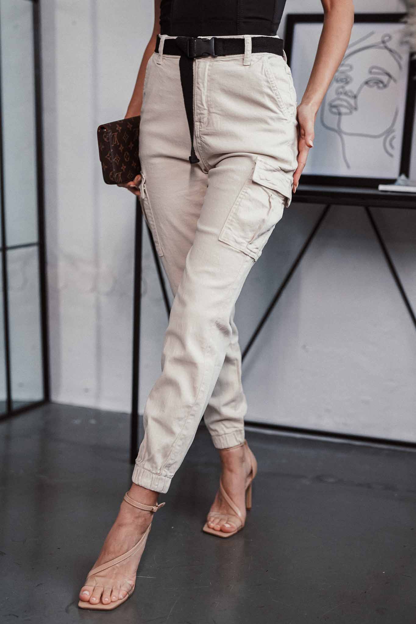 cargo-joggers-hlace-bez-4