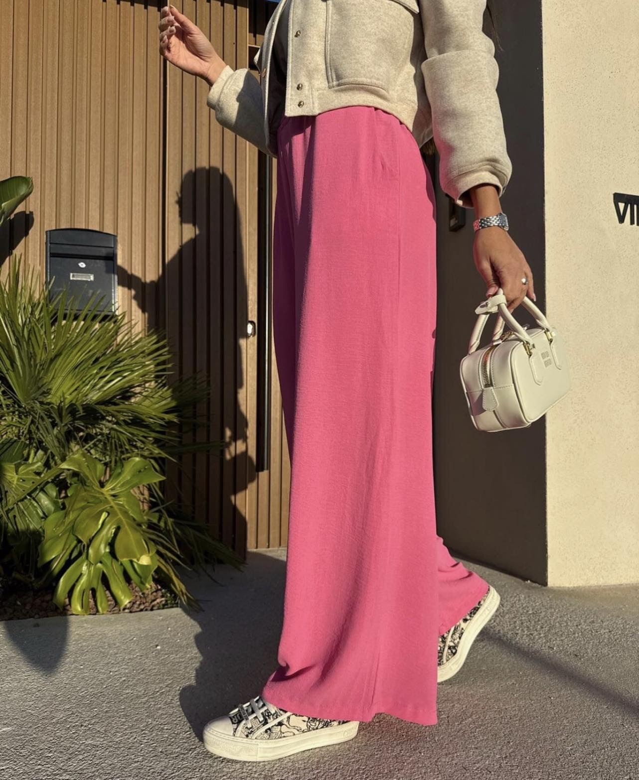 flowy-hlace-roza-1