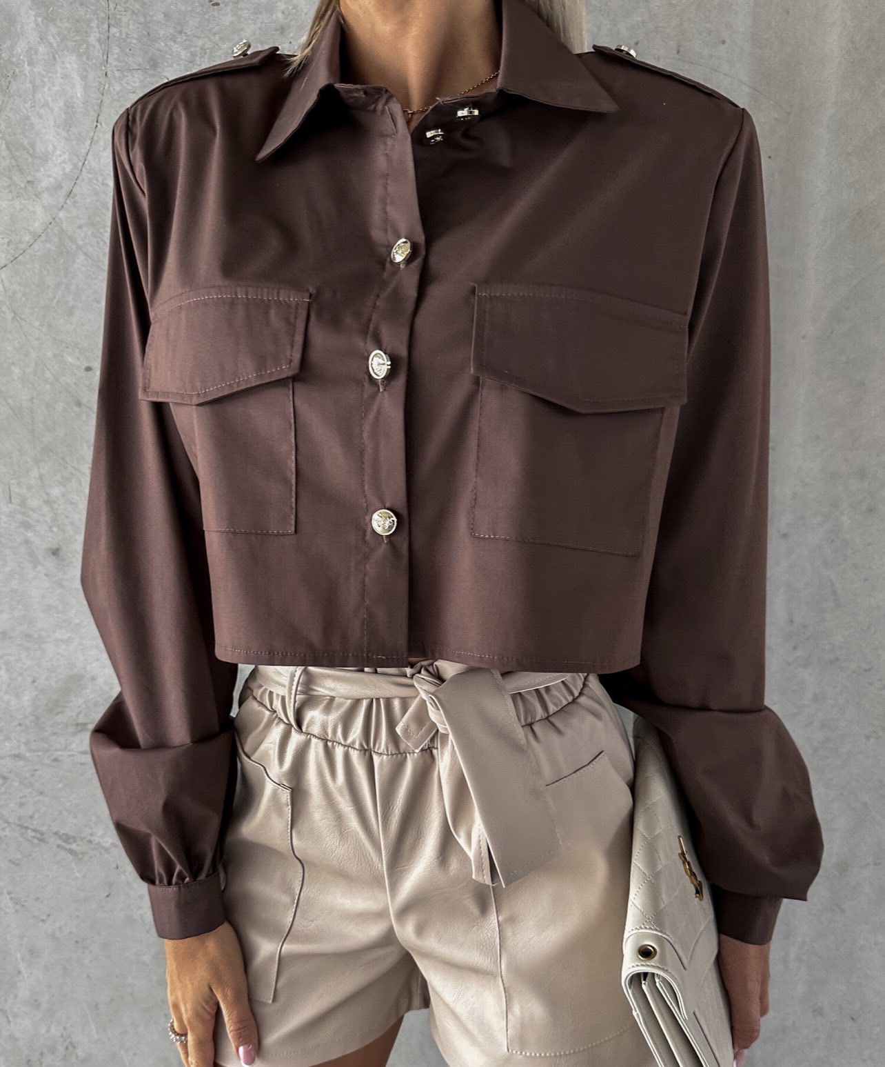 janna-crop-srajca-chocolate-1