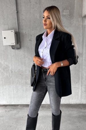 taja-blazer-crn-1