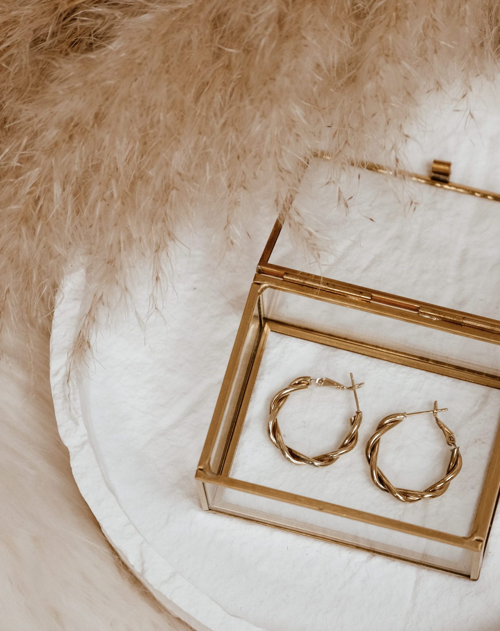 uhani-twisted-hoops-1