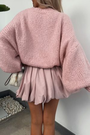 yara-pulover-blush-3