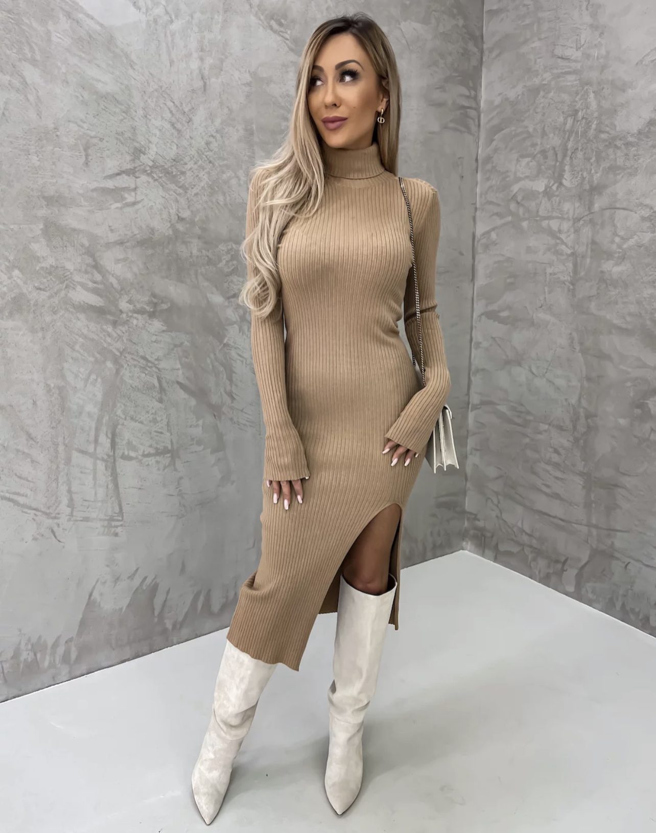 Lovella dress mocha
