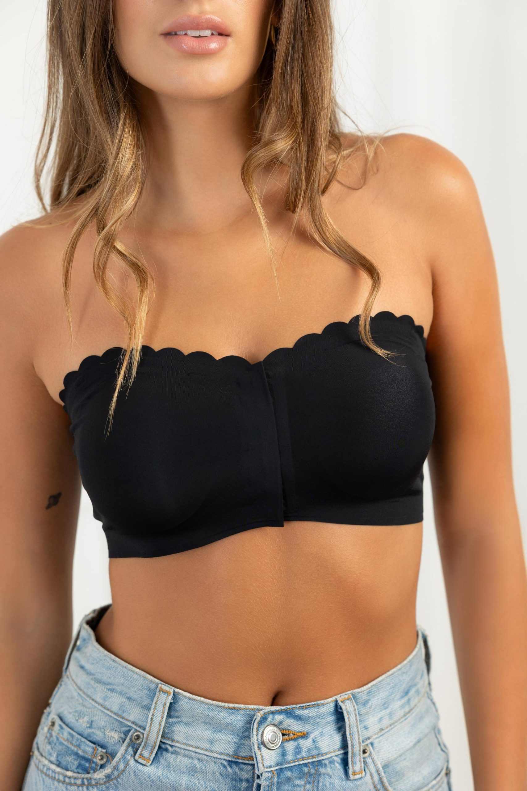 IRIS free-standing seamless bra, black