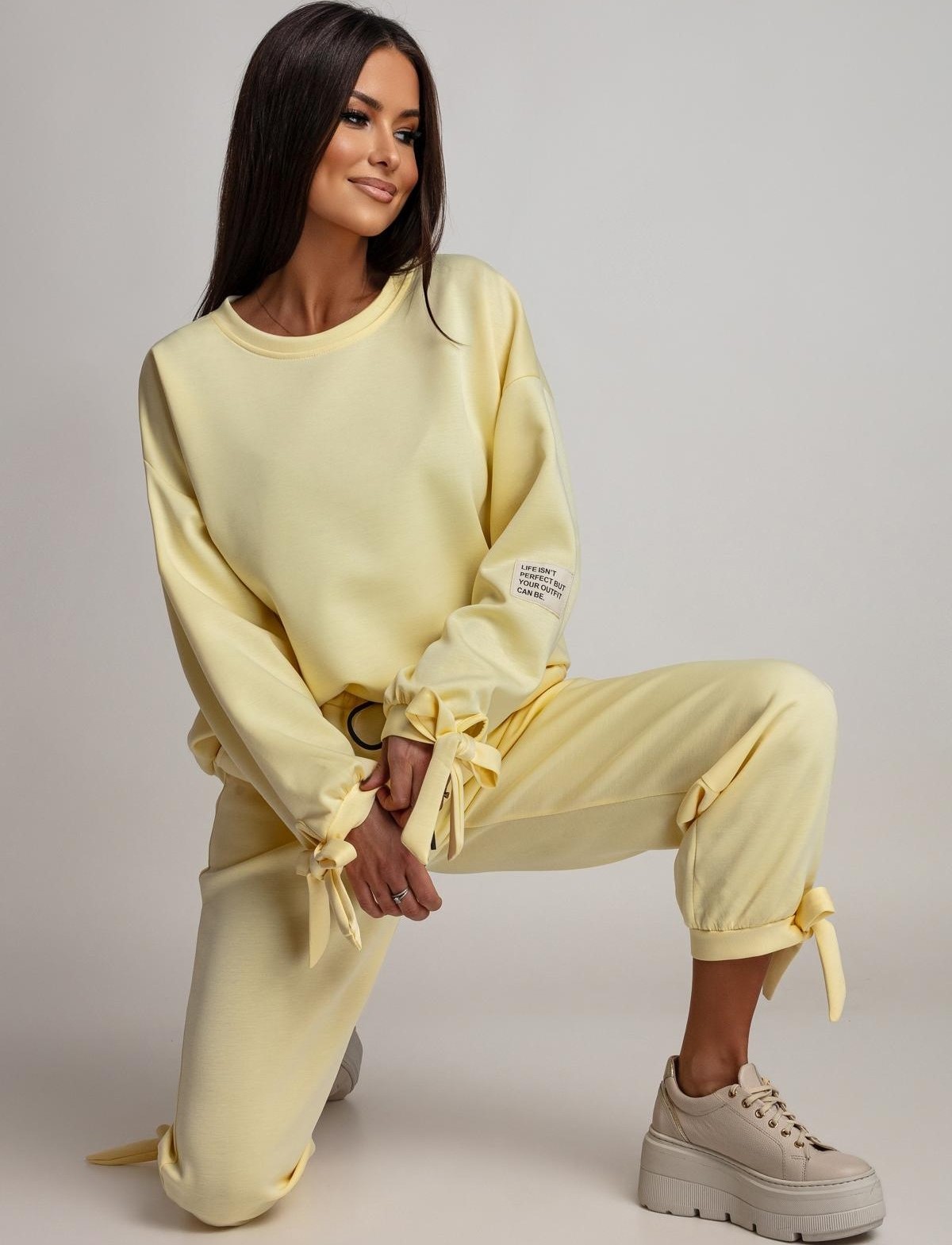 Perfect outfit set yellow - Image 4