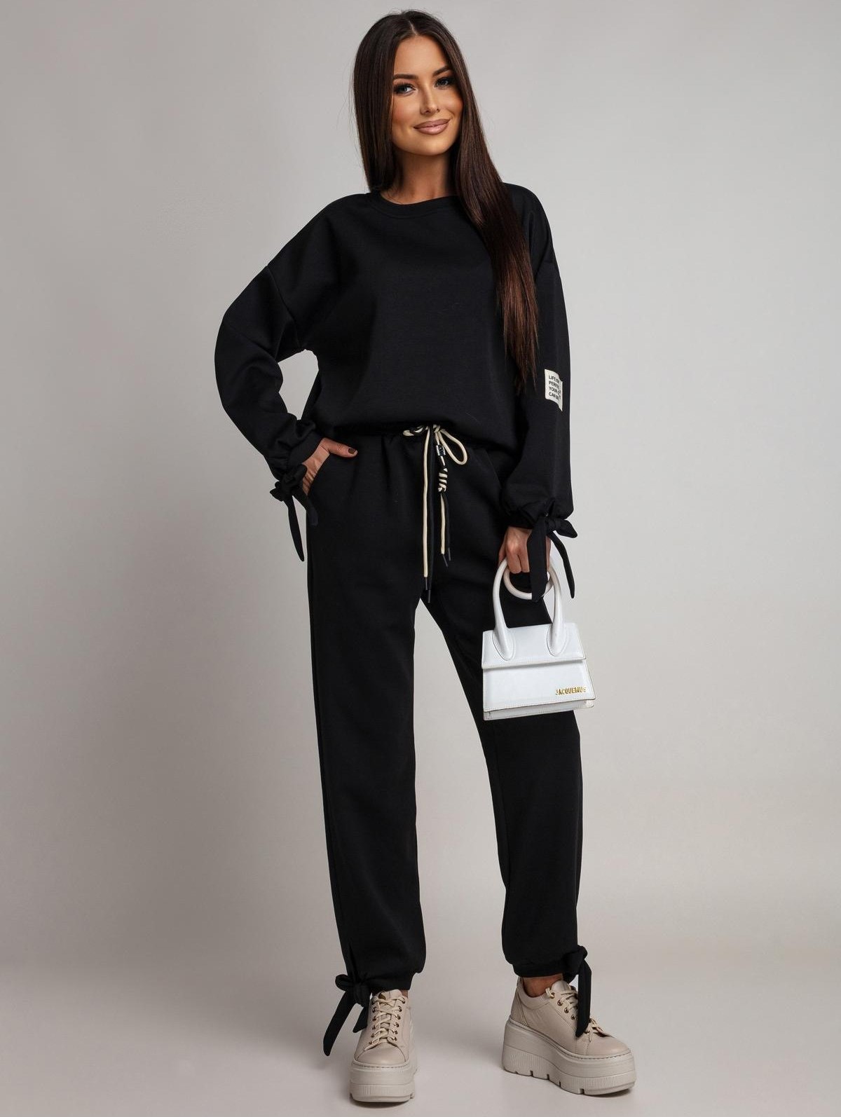Perfect outfit set black