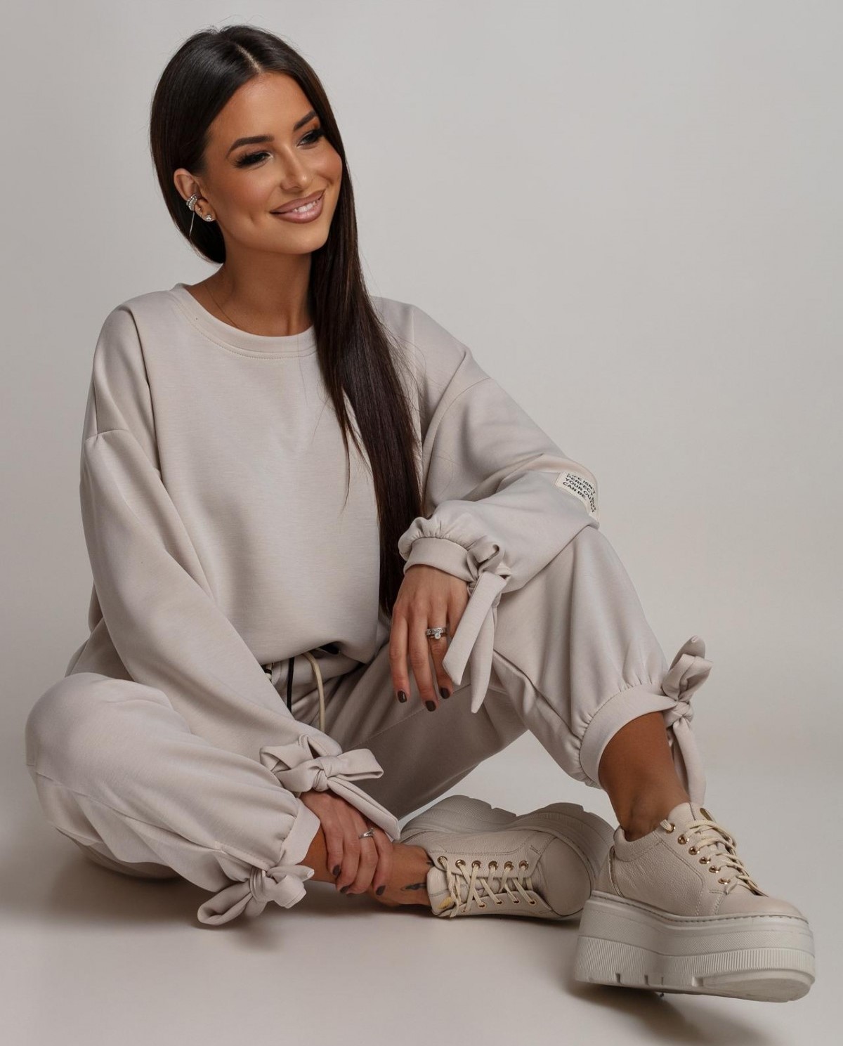 Perfect outfit set beige - Image 2