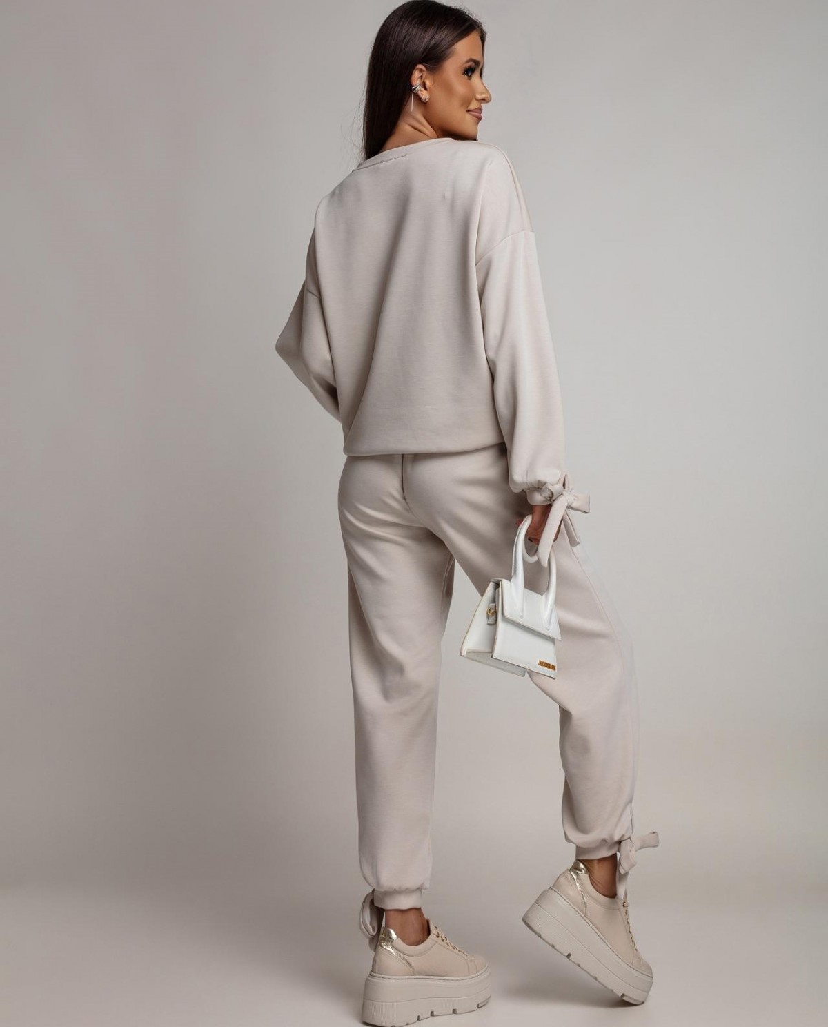 Perfect outfit set beige - Image 4